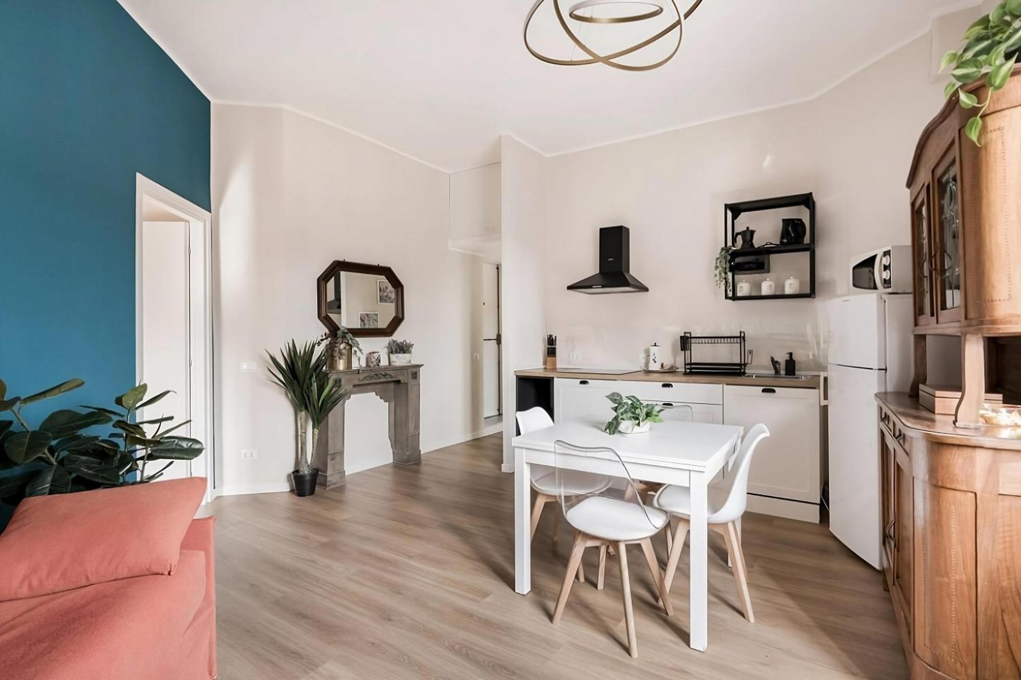 2 Bedroom Gem Near Milano Centrale Fast Wi Fi Kademy House Milão Exterior foto